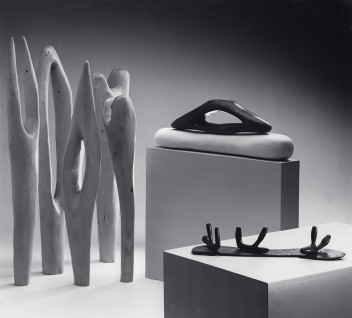 Installation views with Hoos (1981), Maquette for an Unknown Landscape (1982), African Woods (1982), Model for an Unknown Landscape No. 2 (1983) and Untitled (1983), Galerij S65, Aalst, 1983